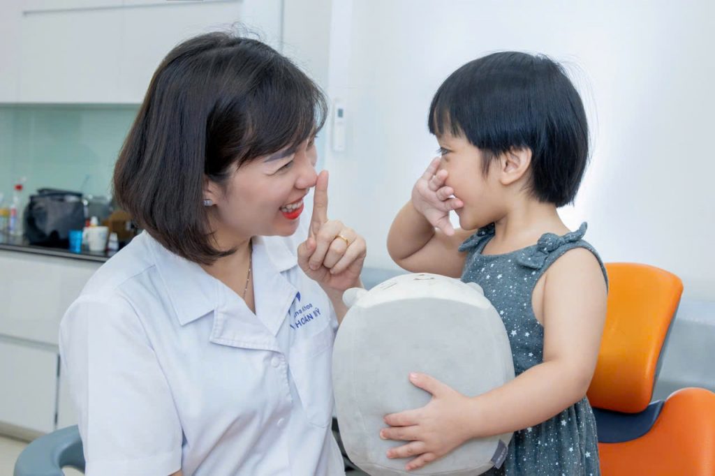 Bác sĩ Yến là ai